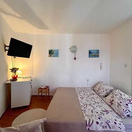 Bright And Charming Studio Apartment Rijeka Exterior foto